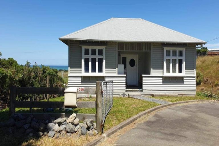 Photo of property in 346 Cape Palliser Road, Whangaimoana, Featherston, 5772
