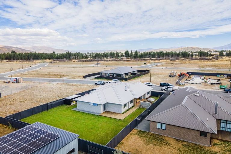 Photo of property in 41 Lakeland Avenue, Twizel, 7901