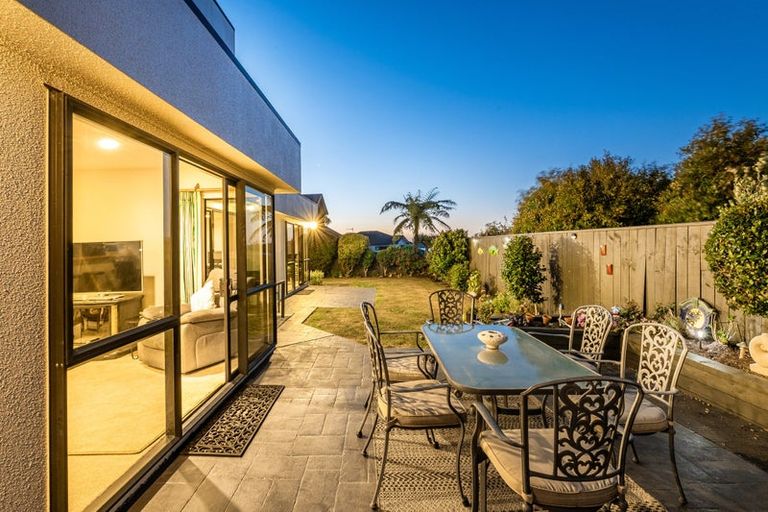 Photo of property in 20 The Masthead, Whitby, Porirua, 5024