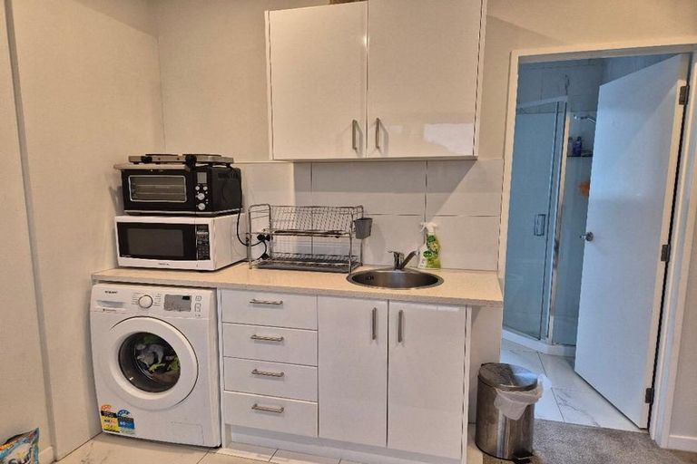 Photo of property in 5 Siren Street, Wainui, 0932