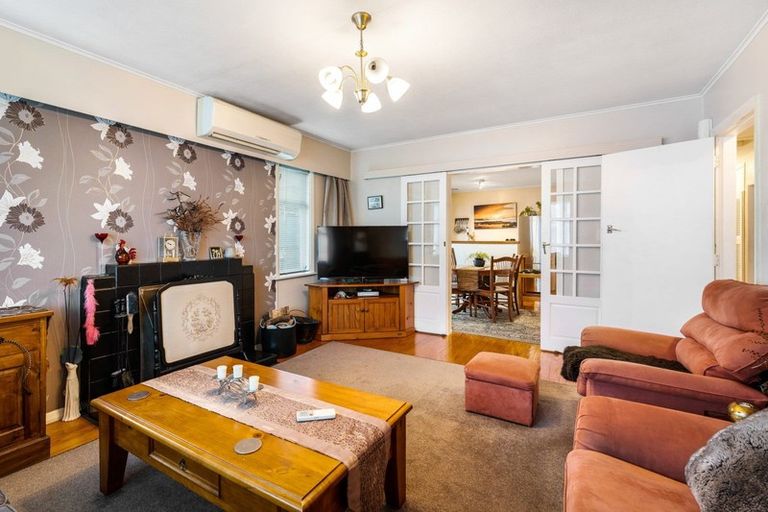 Photo of property in 14 Fraser Street, Wainuiomata, Lower Hutt, 5014