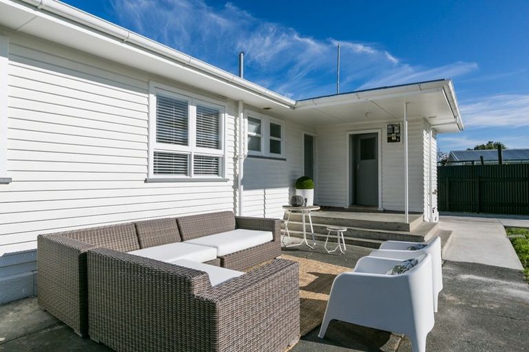 Photo of property in 9 Gardiner Place, Havelock North, 4130