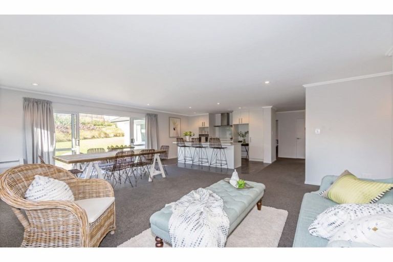 Photo of property in 162 Wainui Road, Silverdale, 0932