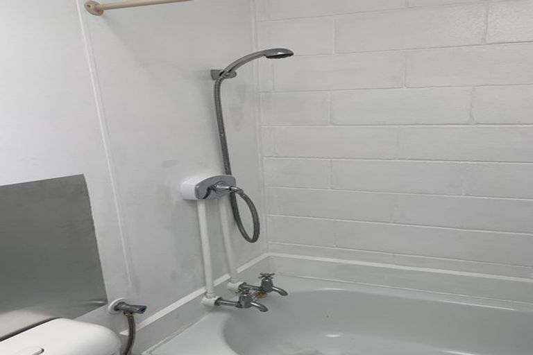 Photo of property in 10/6 Niblett Street, Whanganui, 4500