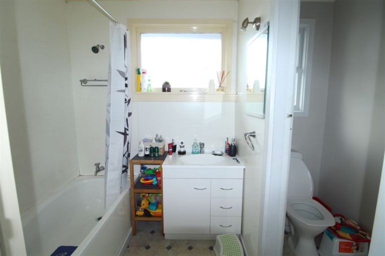 Photo of property in 12 Somerset Street, Watlington, Timaru, 7910