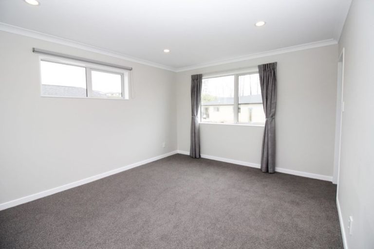 Photo of property in 1 Piccolo Court, Kumeu, 0810