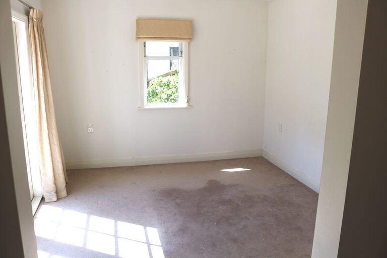 Photo of property in 57 Liardet Street, Vogeltown, Wellington, 6021