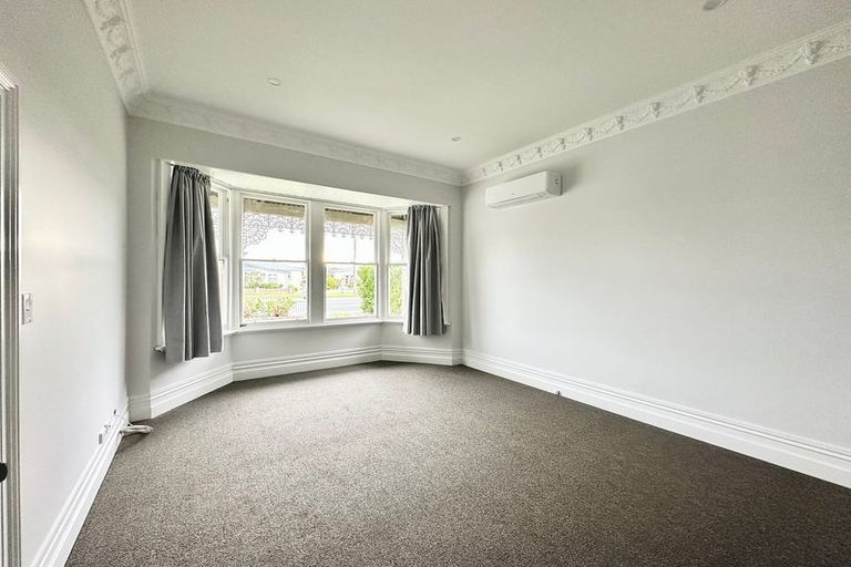 Photo of property in 23 Royal Crescent, Saint Kilda, Dunedin, 9012