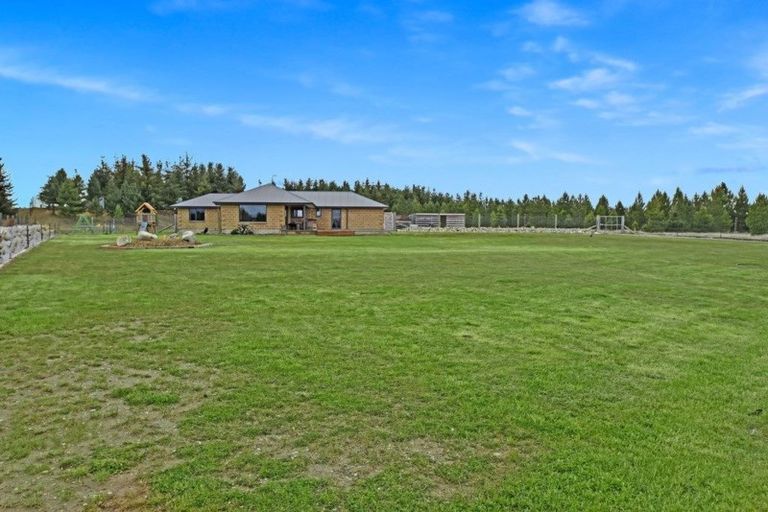 Photo of property in 85 Ben Ohau Road, Ben Ohau, Twizel, 7999
