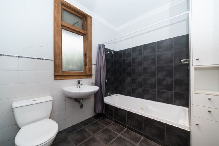 Photo of property in 58 Havill Street, Takaro, Palmerston North, 4410