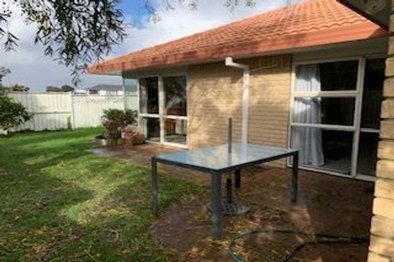 Photo of property in 29 Santa Monica Drive, Papamoa Beach, Papamoa, 3118