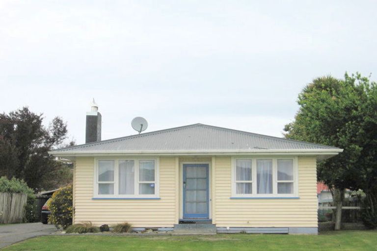 Photo of property in 9 Moa Street, Ahipara, Kaitaia, 0481