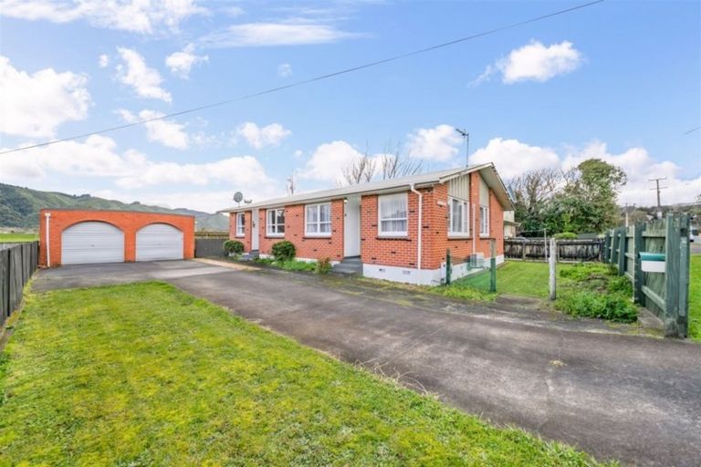 Photo of property in 1117a Fergusson Drive, Clouston Park, Upper Hutt, 5018