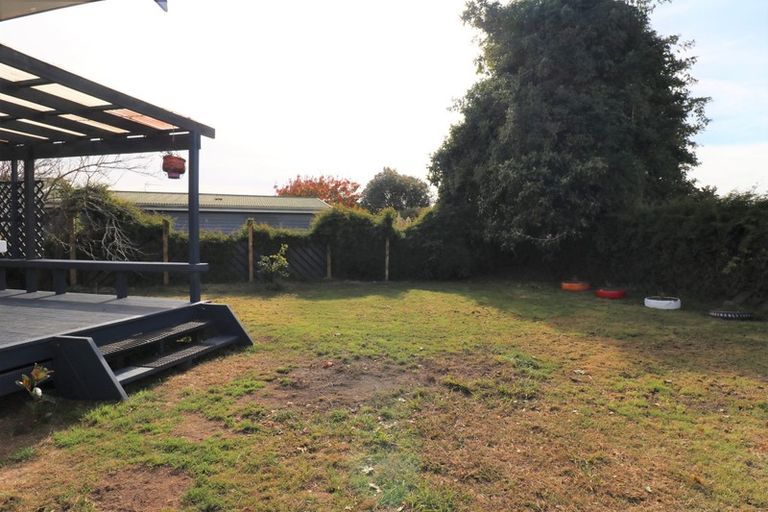 Photo of property in 22 Sundown Crescent, Melville, Hamilton, 3206