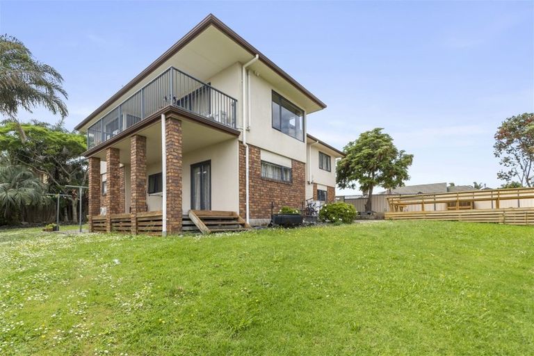 Photo of property in 200 Hill Road, The Gardens, Auckland, 2105