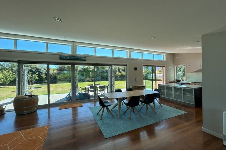 Photo of property in 28 Sam John Place, Lake Hawea, 9382