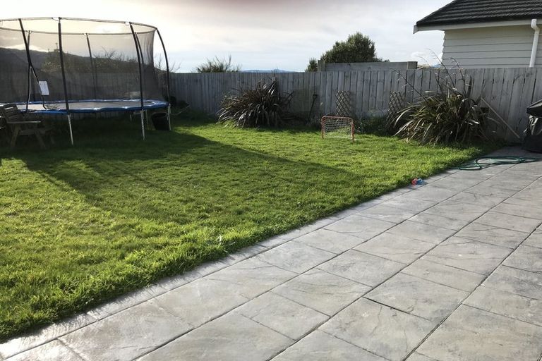 Photo of property in 251 Mark Avenue, Grenada Village, Wellington, 6037