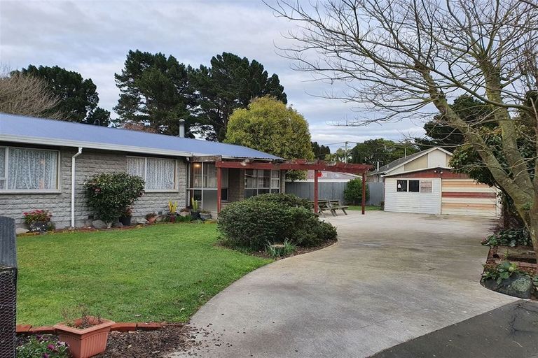 Photo of property in 11 Kuaka Crescent, Bromley, Christchurch, 8062