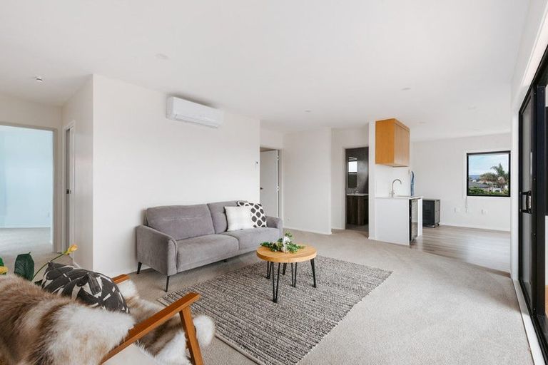 Photo of property in 1 Coppelia Avenue, Omokoroa, 3114