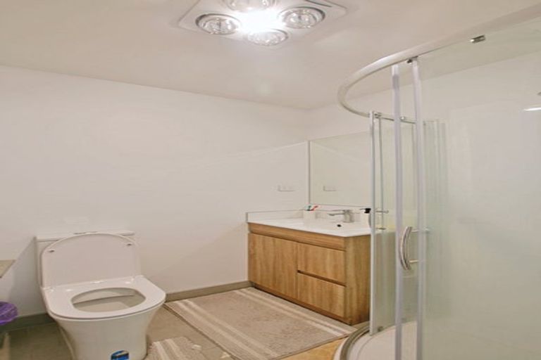 Photo of property in 52 Raupeti Lane, Henderson, Auckland, 0612