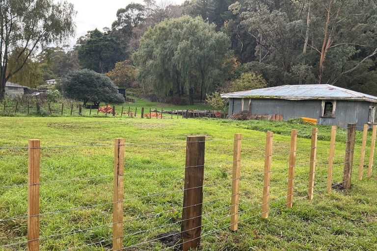 Photo of property in 28 Domain Road, Ormond, Gisborne, 4071