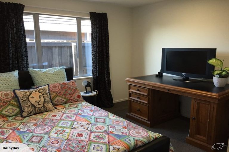 Photo of property in 4 Kawari Drive, Pegasus, 7612