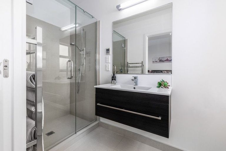 Photo of property in 29 Okarito Avenue, Levin, 5510