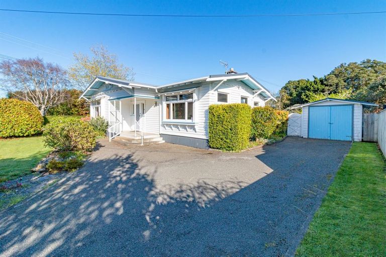 Photo of property in 12 Saint Leonards Street, Culverden, 7392