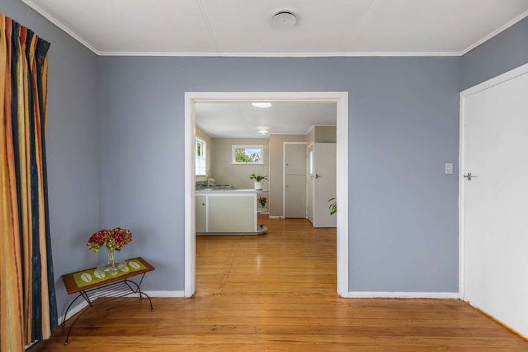 Photo of property in 25 Tainui Street, Castlecliff, Whanganui, 4501