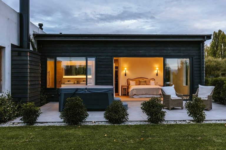 Photo of property in 26 River Quartz Terrace, Wanaka, 9382