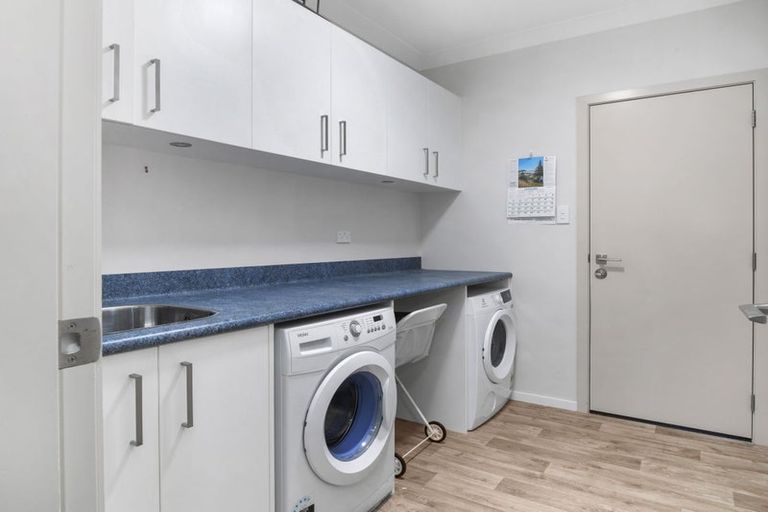 Photo of property in 12 Optimist Way, Whitby, Porirua, 5024