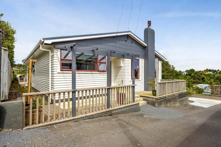 Photo of property in 158b Tukapa Street, Westown, New Plymouth, 4310