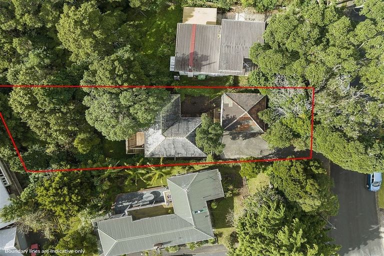 Photo of property in 32 Monarch Avenue, Hillcrest, Auckland, 0627