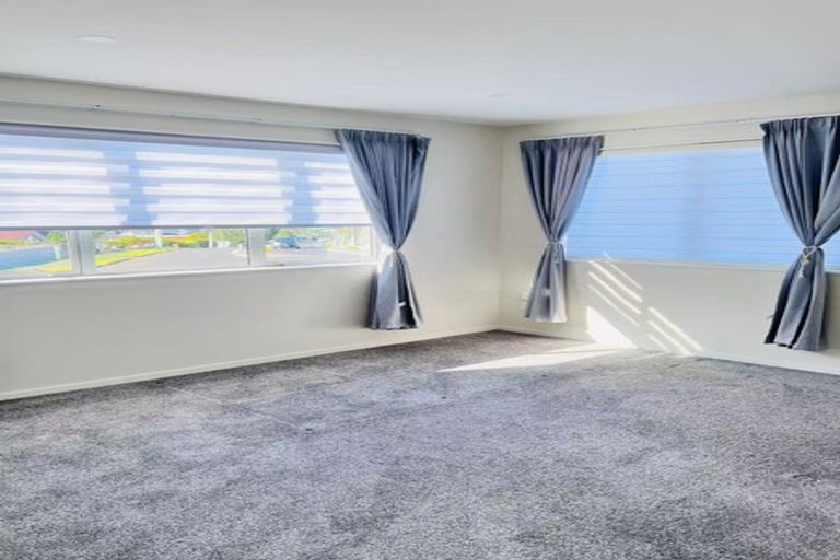 Photo of property in 135c Macleans Road, Howick, Auckland, 2014