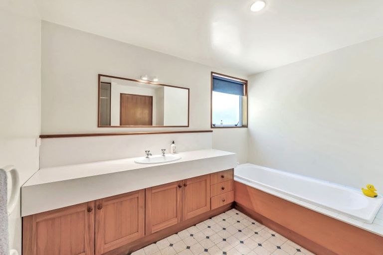 Photo of property in 11 Mountain View Place, Leeston, 7632