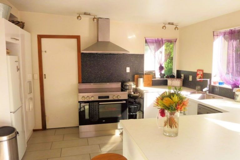 Photo of property in 52 Park Terrace, Corsair Bay, Lyttelton, 8082