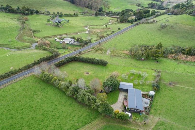 Photo of property in 350 Pataua Road North, Whareora, Whangarei, 0175