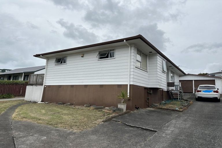 Photo of property in 32 Aberfeldy Avenue, Highland Park, Auckland, 2010