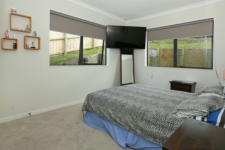 Photo of property in 10 Blewitt Court, Swanson, Auckland, 0614