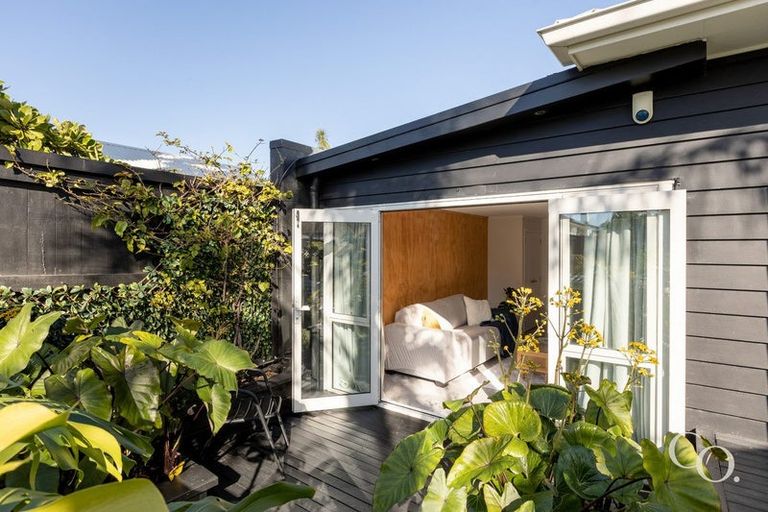 Photo of property in 6b Riverton Road, Mount Maunganui, 3116