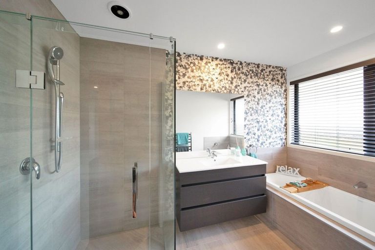 Photo of property in 1 Ashwood Lane, Bell Block, New Plymouth, 4312