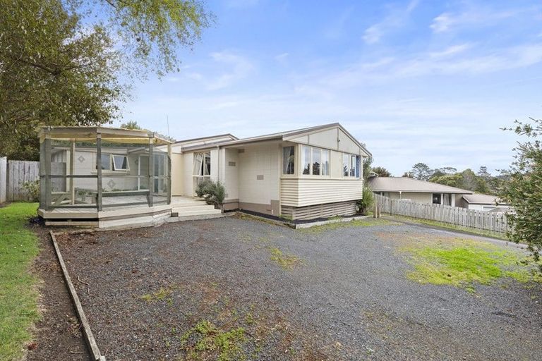 Photo of property in 28 Totara Street, Waiuku, 2123