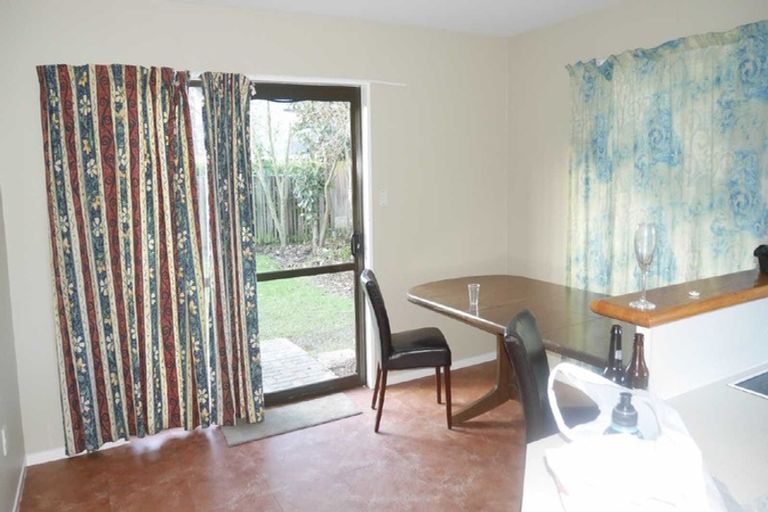 Photo of property in 16 Siska Place, Upper Riccarton, Christchurch, 8041