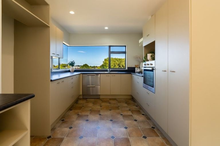 Photo of property in 29 Ranui Street, Dinsdale, Hamilton, 3204