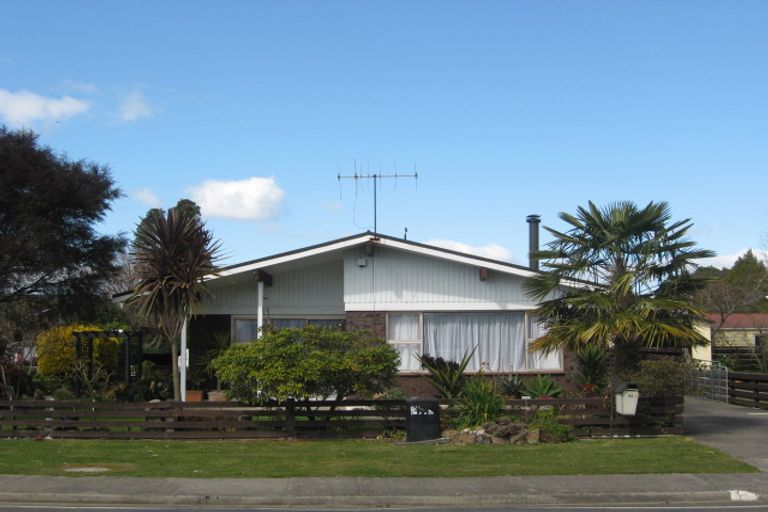 Photo of property in 143 College Road, Edgecumbe, 3120