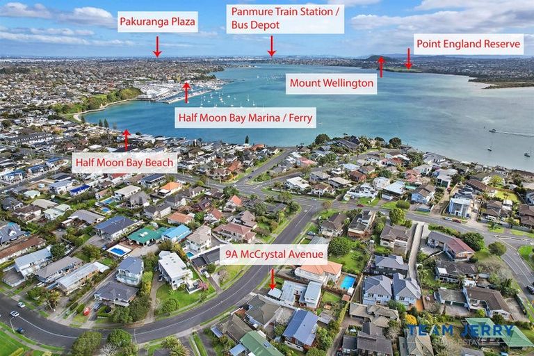 Photo of property in 2/9 Mccrystal Avenue, Bucklands Beach, Auckland, 2012