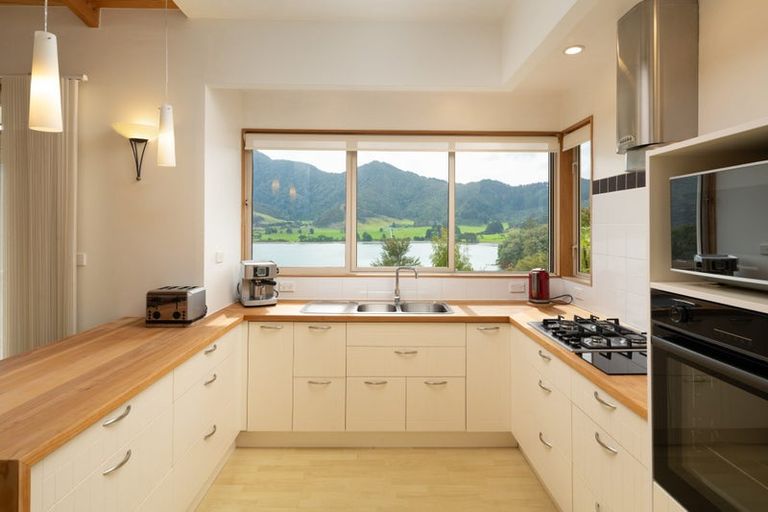 Photo of property in 19 St Omer Road, Saint Omer, Picton, 7282