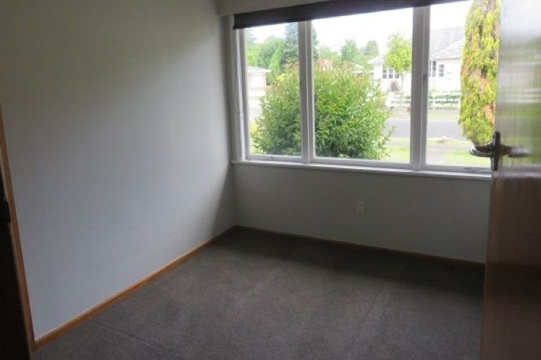 Photo of property in 24 Fenwick Crescent, Hillcrest, Hamilton, 3216