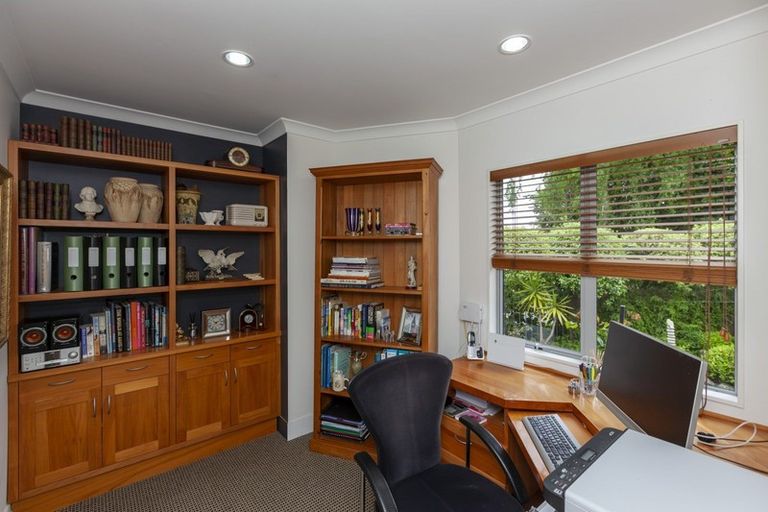 Photo of property in 8 River Glade, Waikanae, 5036