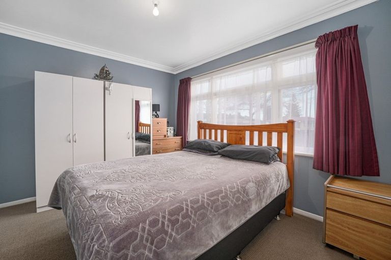 Photo of property in 13 Matai Street, Levin, 5510